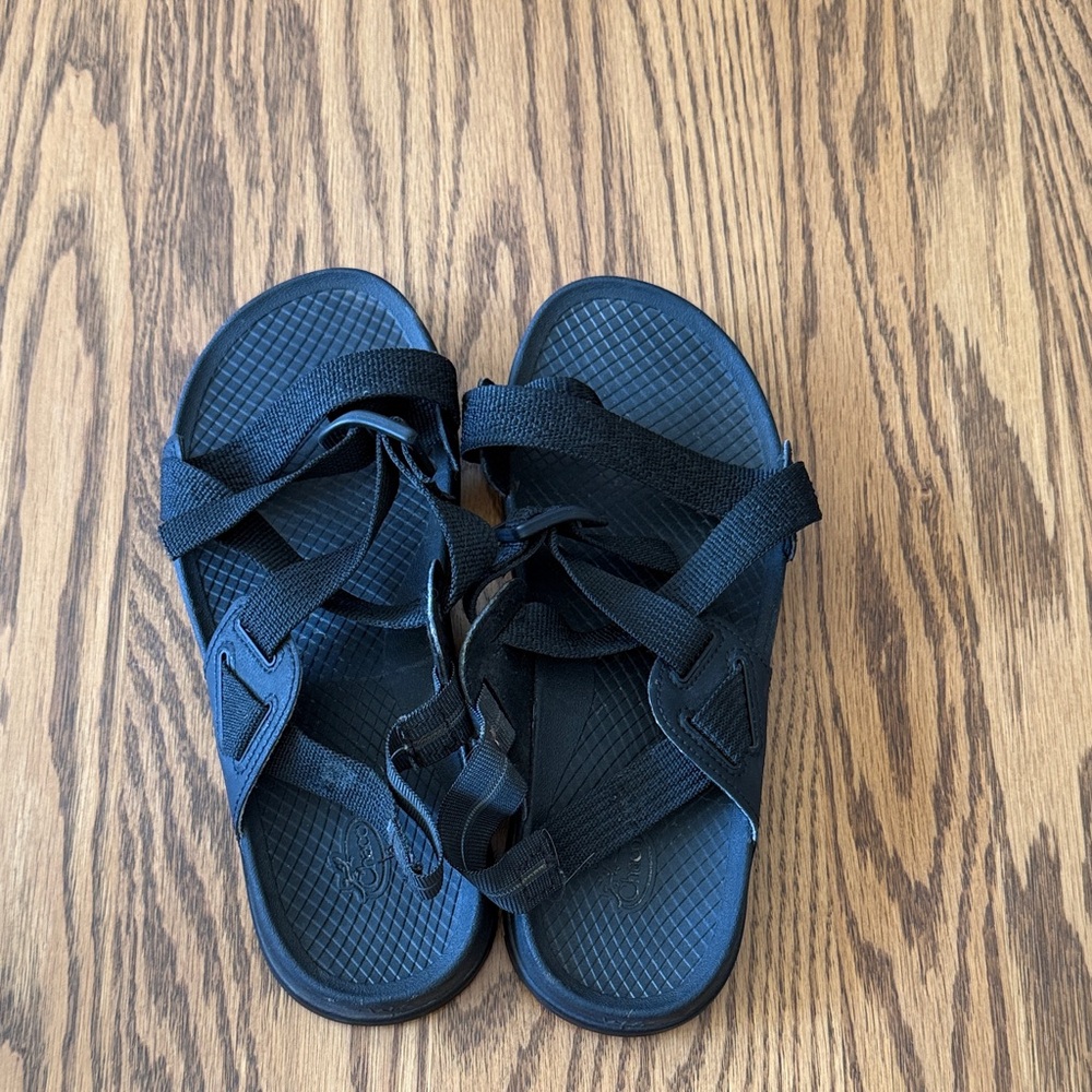 Chacos Women sandals size 6